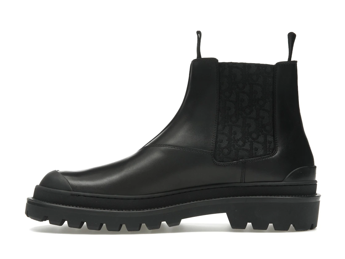 Vue 19 de Dior Explorer Chelsea Boot Black Black Dior Oblique Motif