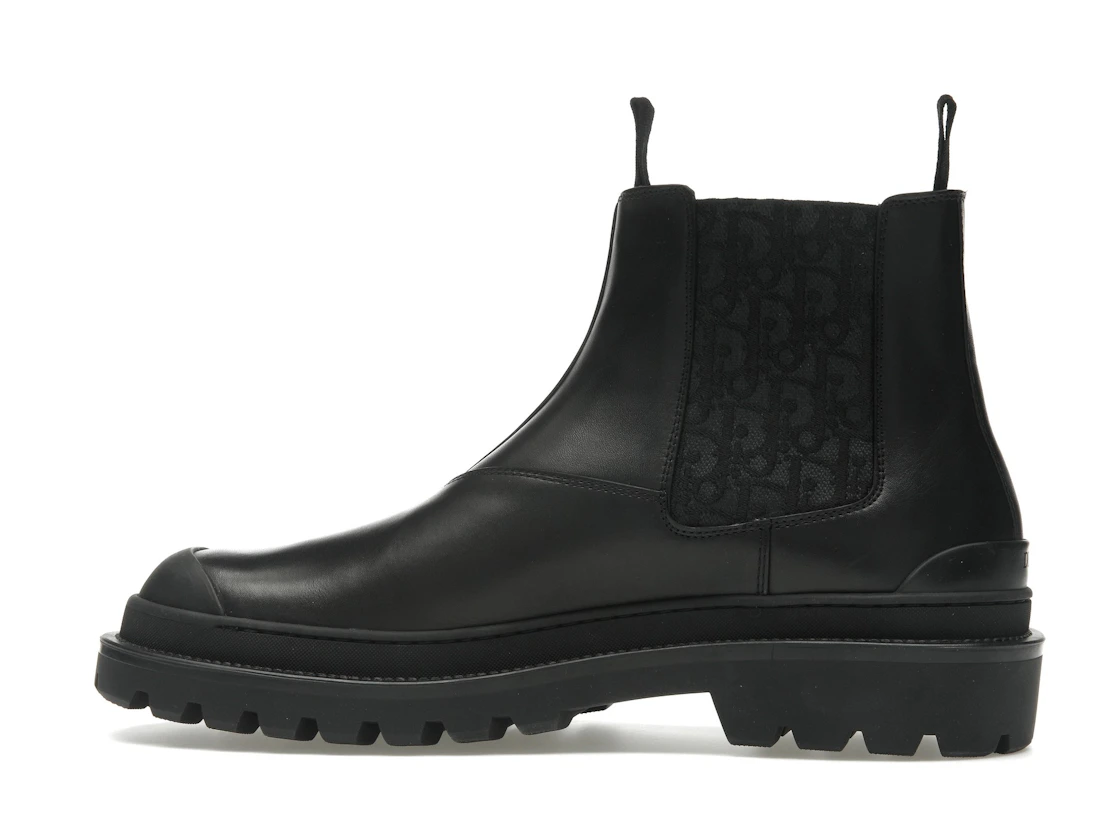 Vue 20 de Dior Explorer Chelsea Boot Black Black Dior Oblique Motif