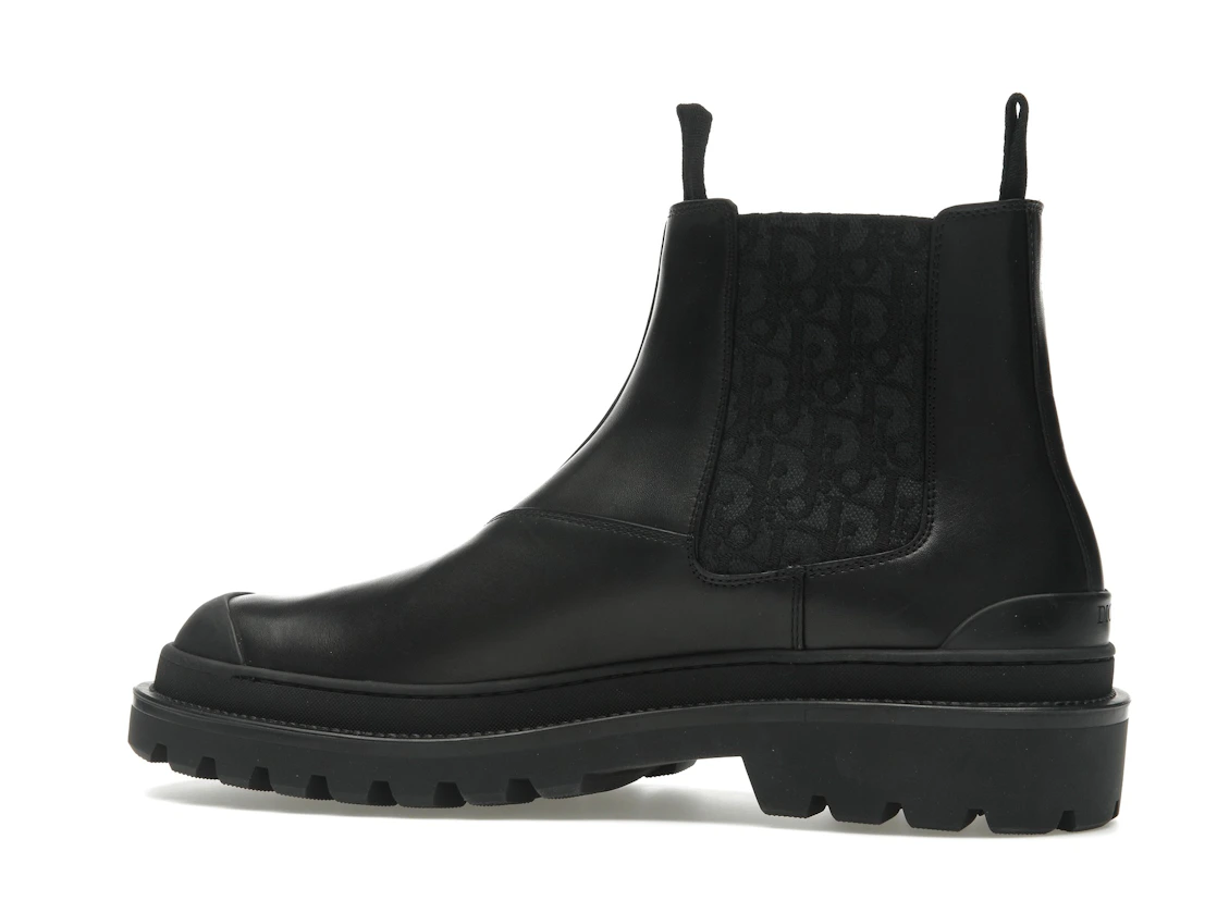 Vue 21 de Dior Explorer Chelsea Boot Black Black Dior Oblique Motif