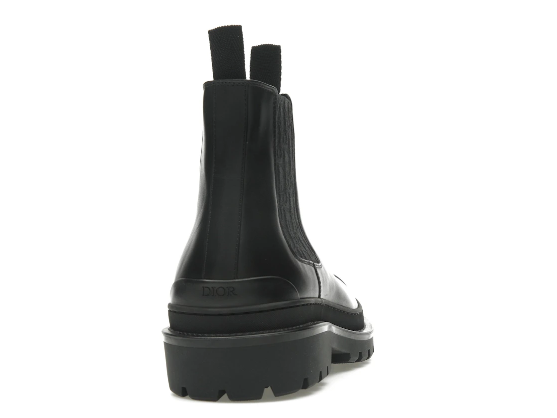 Vue 29 de Dior Explorer Chelsea Boot Black Black Dior Oblique Motif