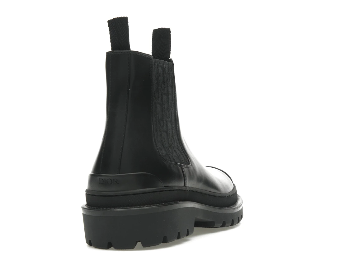 Vue 30 de Dior Explorer Chelsea Boot Black Black Dior Oblique Motif