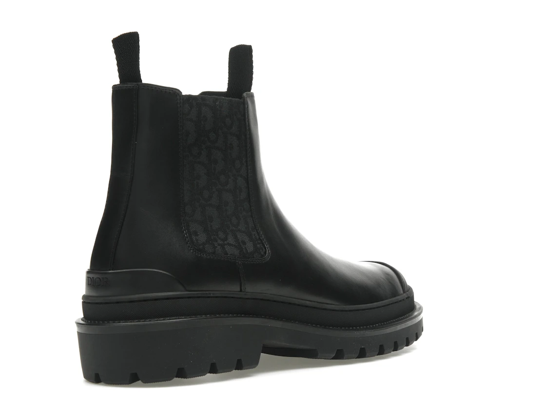 Vue 32 de Dior Explorer Chelsea Boot Black Black Dior Oblique Motif