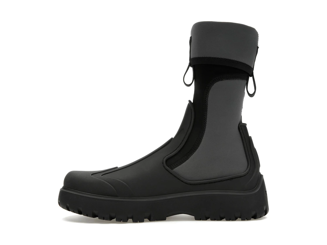 Vue 19 de Dior Garden Ankle Boot Black