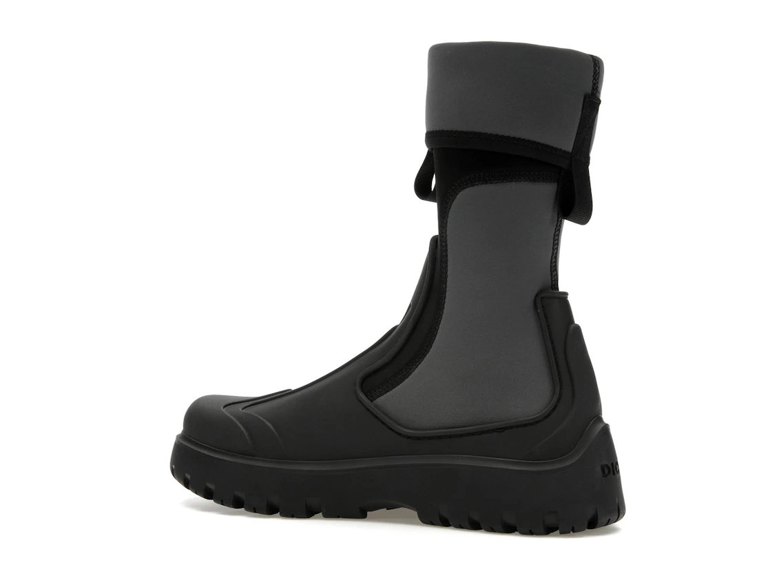 Vue 22 de Dior Garden Ankle Boot Black