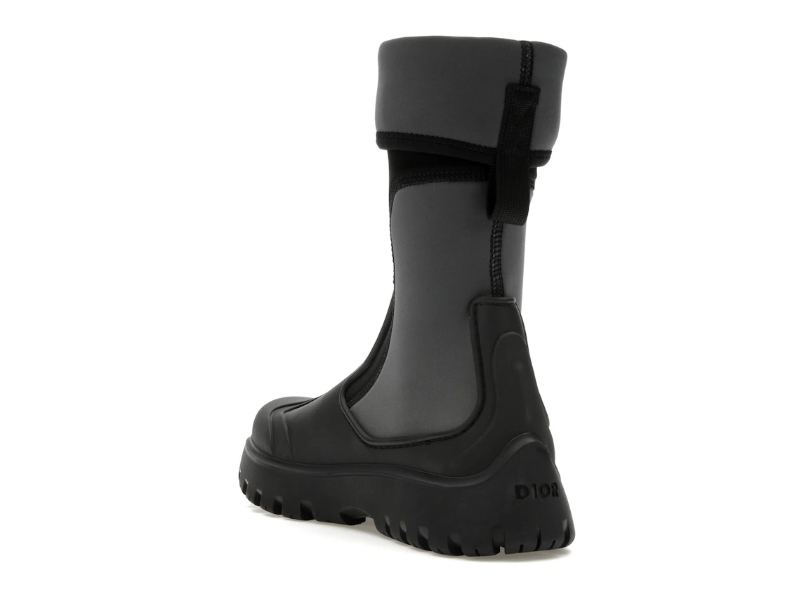 Vue 25 de Dior Garden Ankle Boot Black