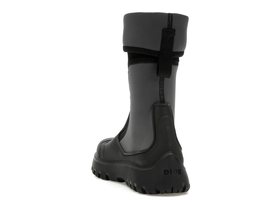 Vue 26 de Dior Garden Ankle Boot Black