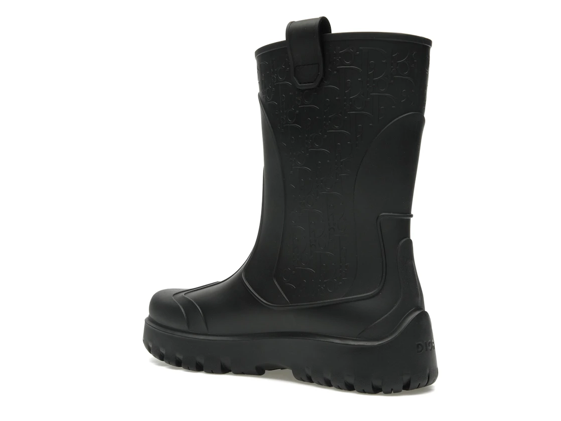Vue 23 de Dior Garden Boot Rubber Black