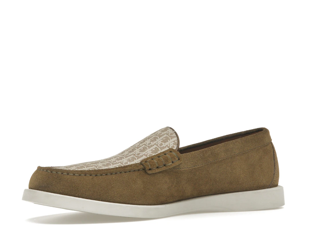 Vue 16 de Dior Granville Loafer Brown Suede