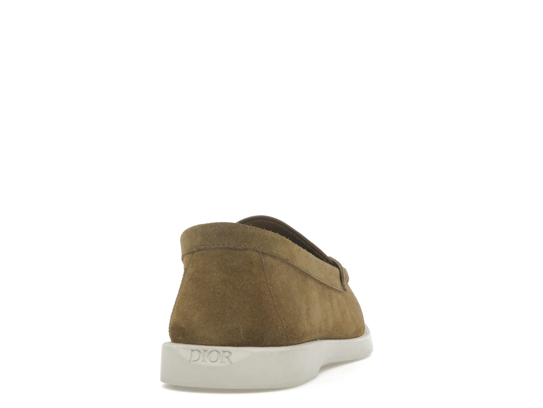 Vue 29 de Dior Granville Loafer Brown Suede