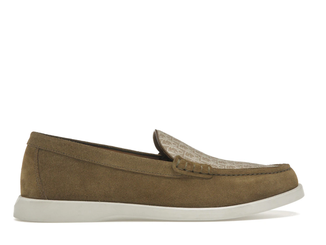 Vue 36 de Dior Granville Loafer Brown Suede