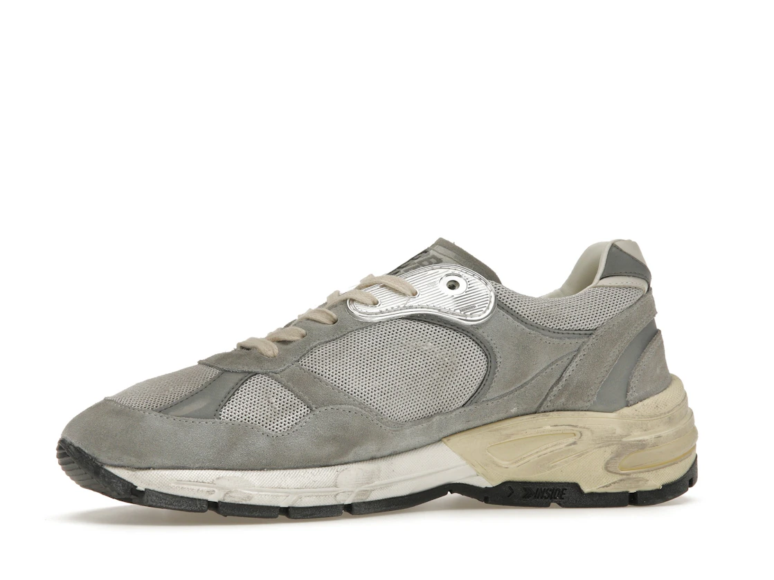 Vue 17 de Golden Goose Running Dad Grey