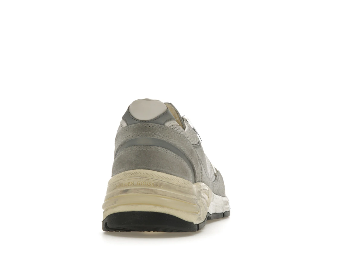 Vue 29 de Golden Goose Running Dad Grey