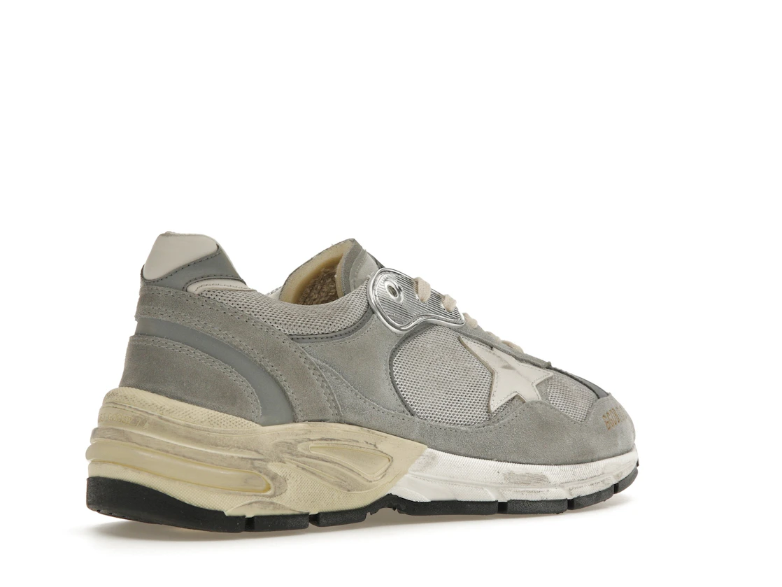 Vue 33 de Golden Goose Running Dad Grey