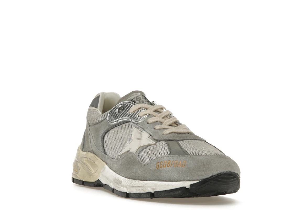 Vue 7 de Golden Goose Running Dad Grey