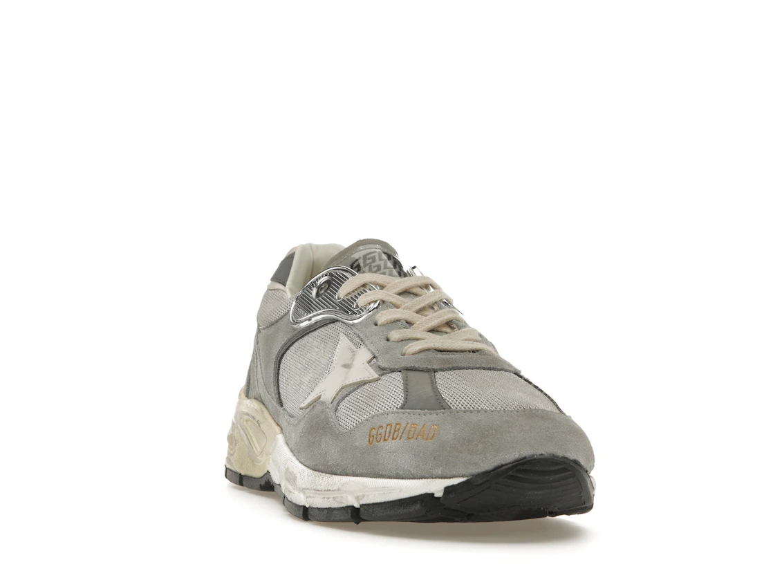 Vue 8 de Golden Goose Running Dad Grey