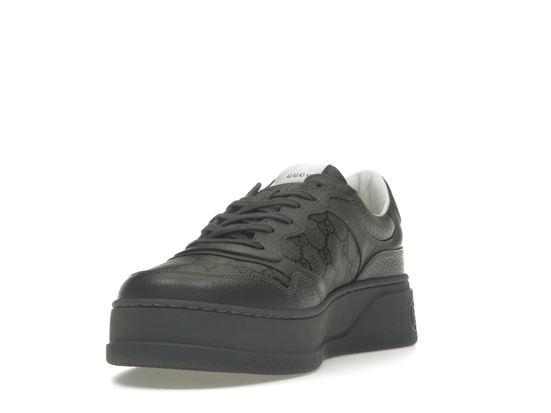 Vue 13 de Gucci Lace Up Sneaker GG Monogram Grey