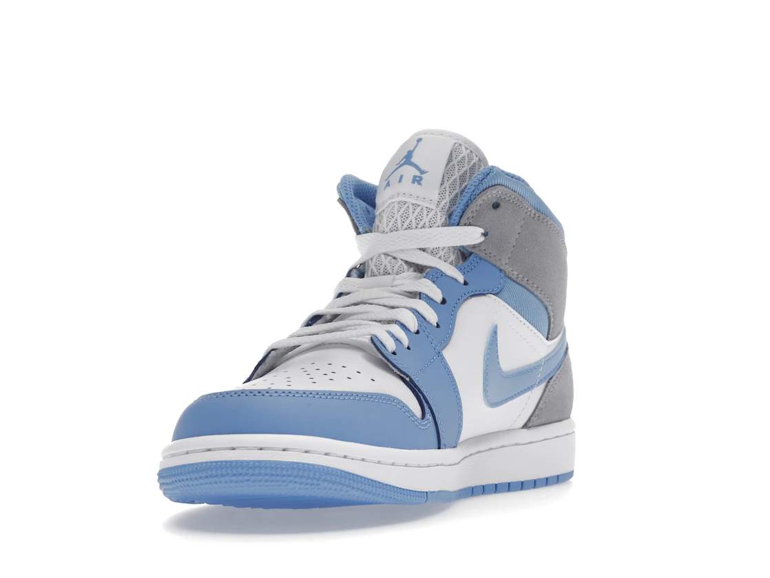Vue 13 de Jordan 1 Mid University Blue Grey