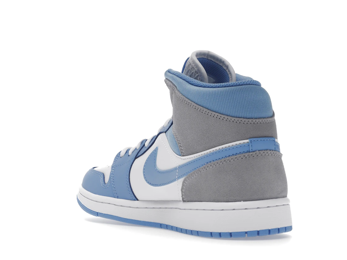 Vue 25 de Jordan 1 Mid University Blue Grey