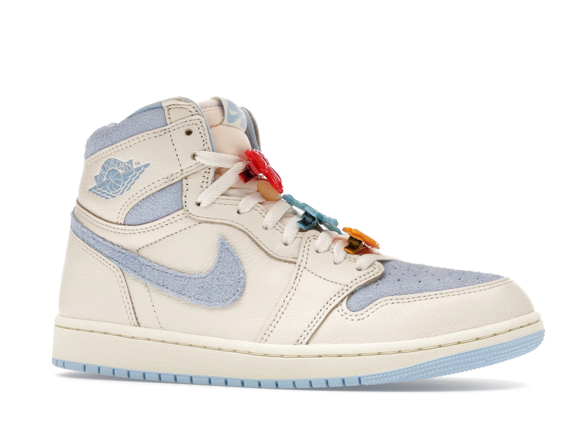 Vue 3 de Jordan 1 Retro High OG Pale Ivory Psychic Blue 