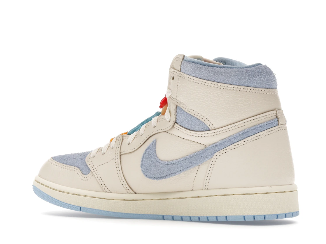 Vue 22 de Jordan 1 Retro High OG Pale Ivory Psychic Blue 