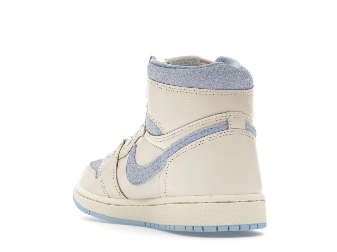 Vue 25 de Jordan 1 Retro High OG Pale Ivory Psychic Blue 