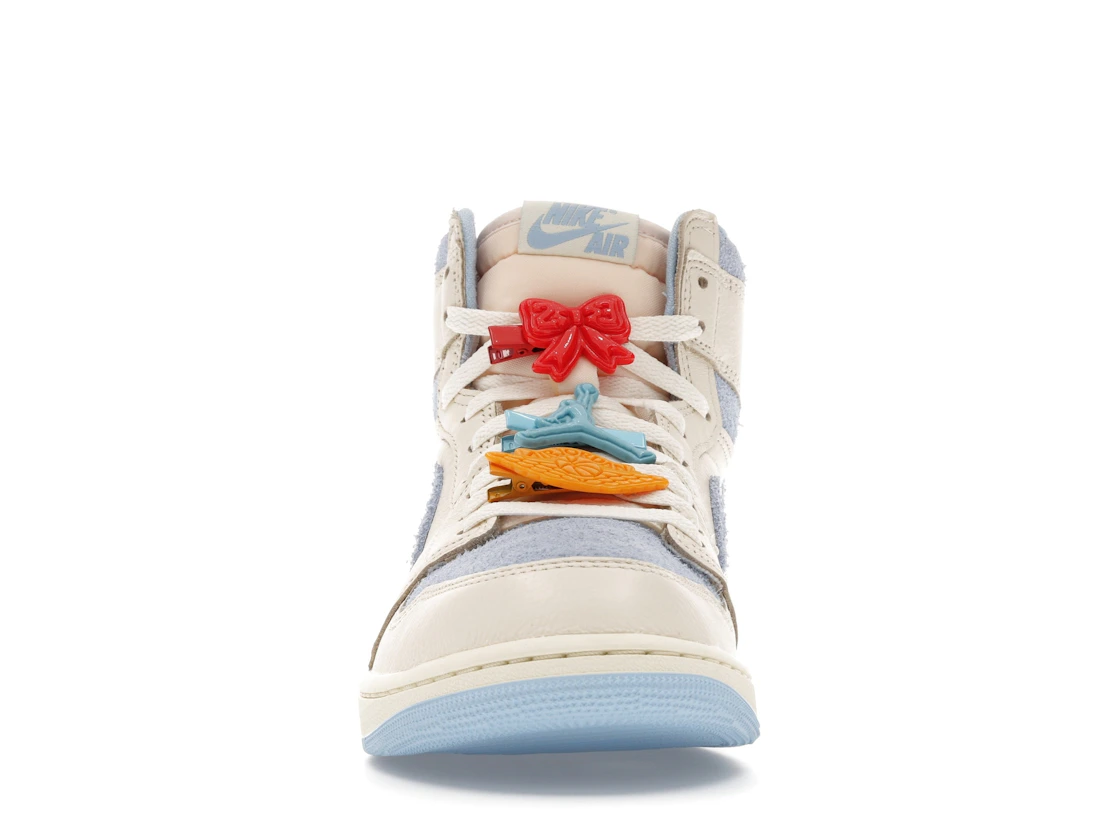 Vue 10 de Jordan 1 Retro High OG Pale Ivory Psychic Blue 