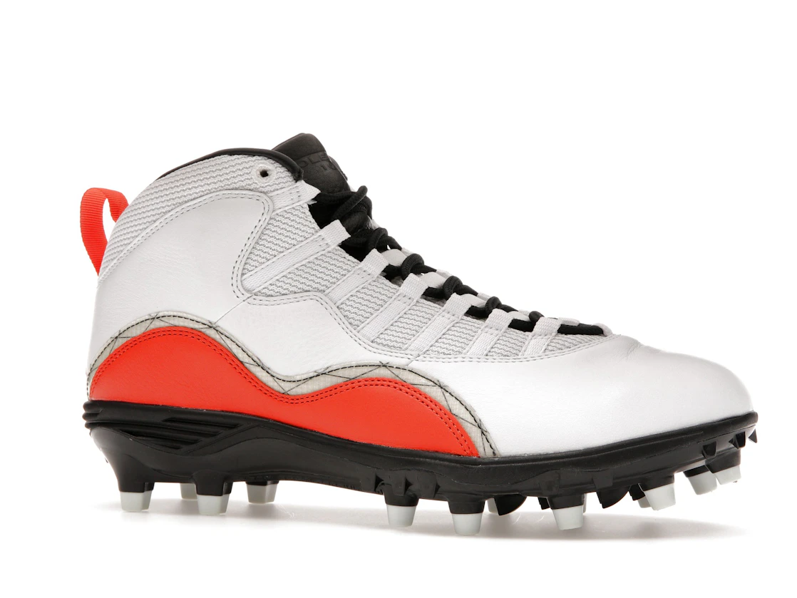 Vue 3 de Jordan 10 Retro Cleat SoleFly (Friends and Family)
