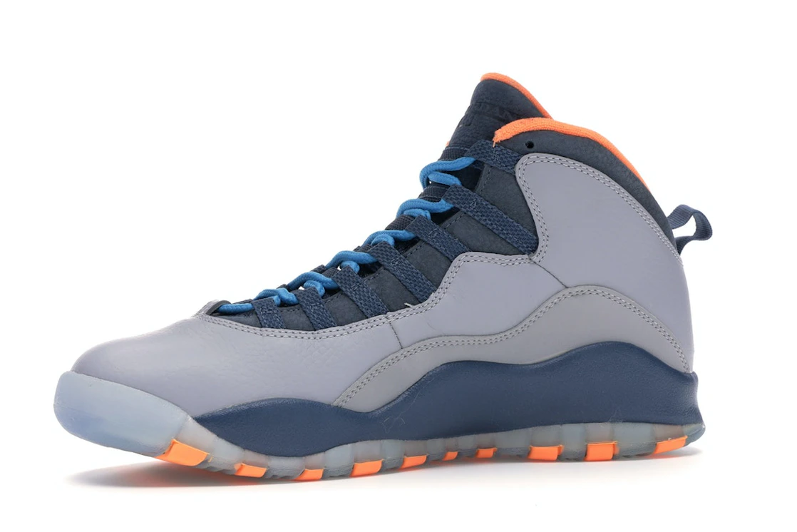 Vue 17 de Jordan 10 Retro Bobcats