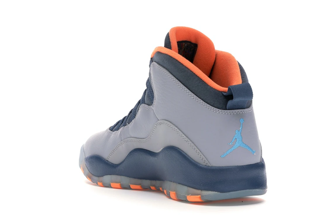 Vue 25 de Jordan 10 Retro Bobcats