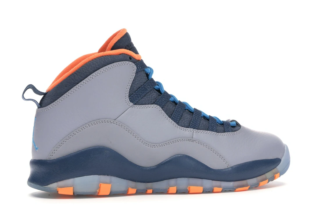 Vue 35 de Jordan 10 Retro Bobcats