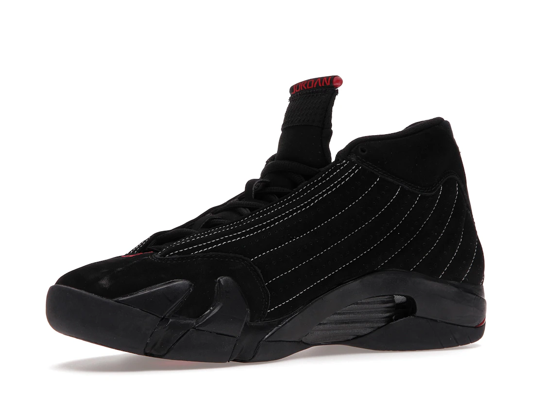 Vue 16 de Jordan 14 Retro Black CDP (2008)