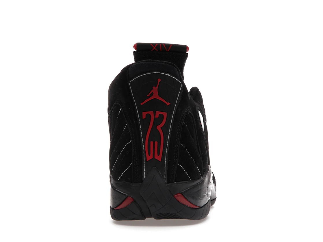 Vue 28 de Jordan 14 Retro Black CDP (2008)