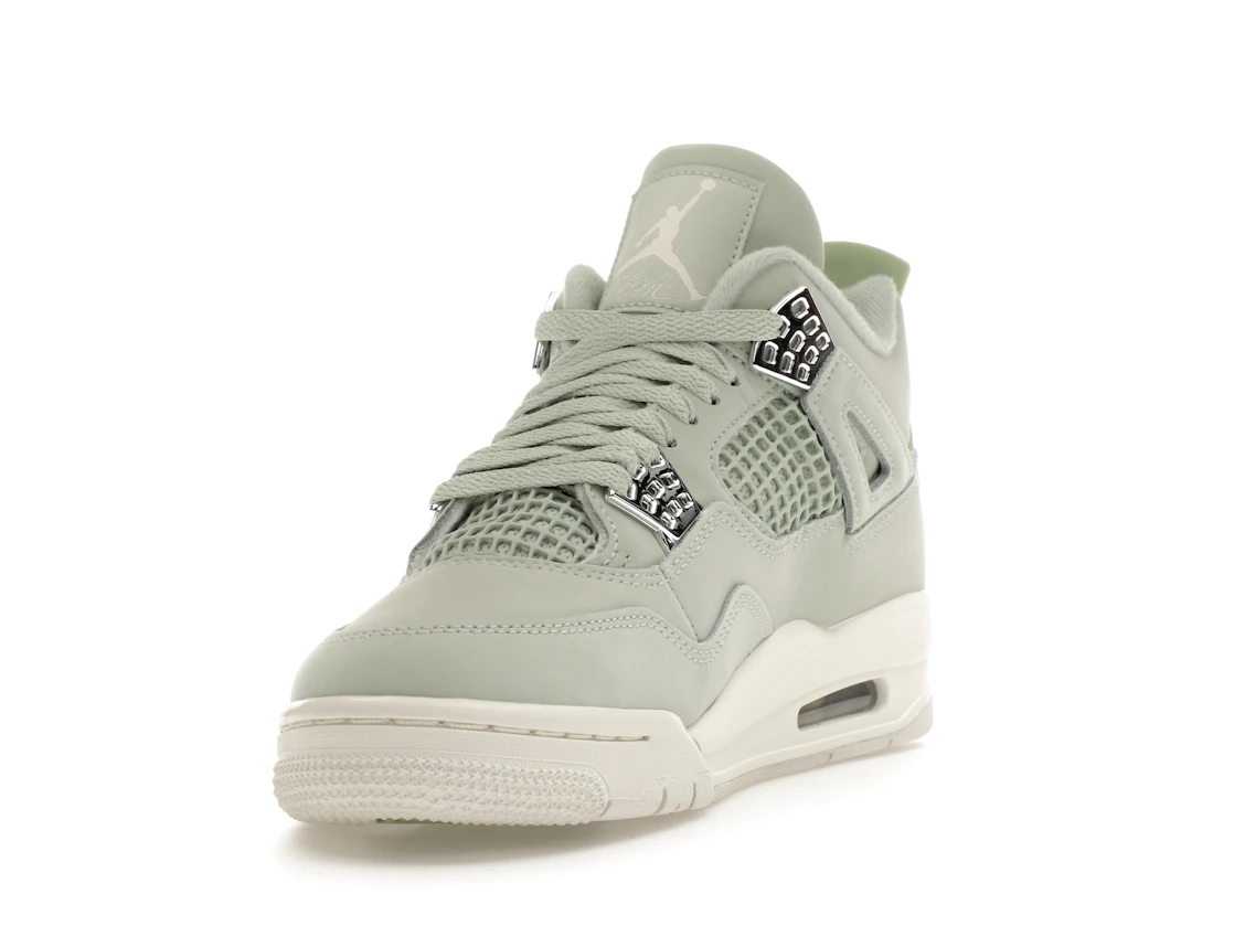 Vue 13 de Jordan 4 Retro Seafoam Sail 