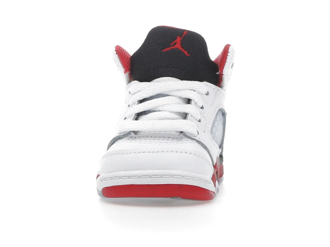 Vue 11 de Jordan 5 Retro Fire Red Black Tongue (2025) (TD)