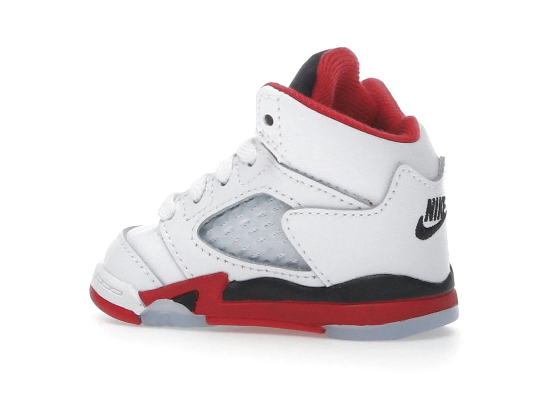 Vue 22 de Jordan 5 Retro Fire Red Black Tongue (2025) (TD)