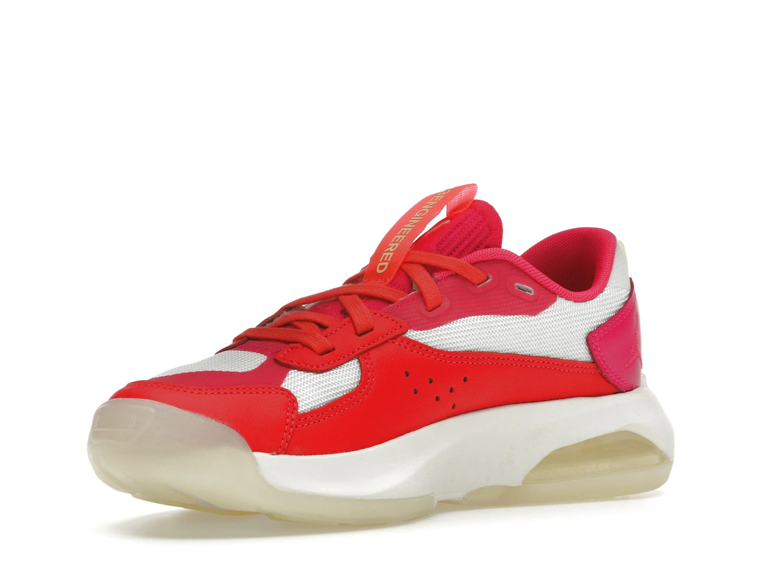 Vue 15 de Jordan Air 200E Siren Red Pink Prime 