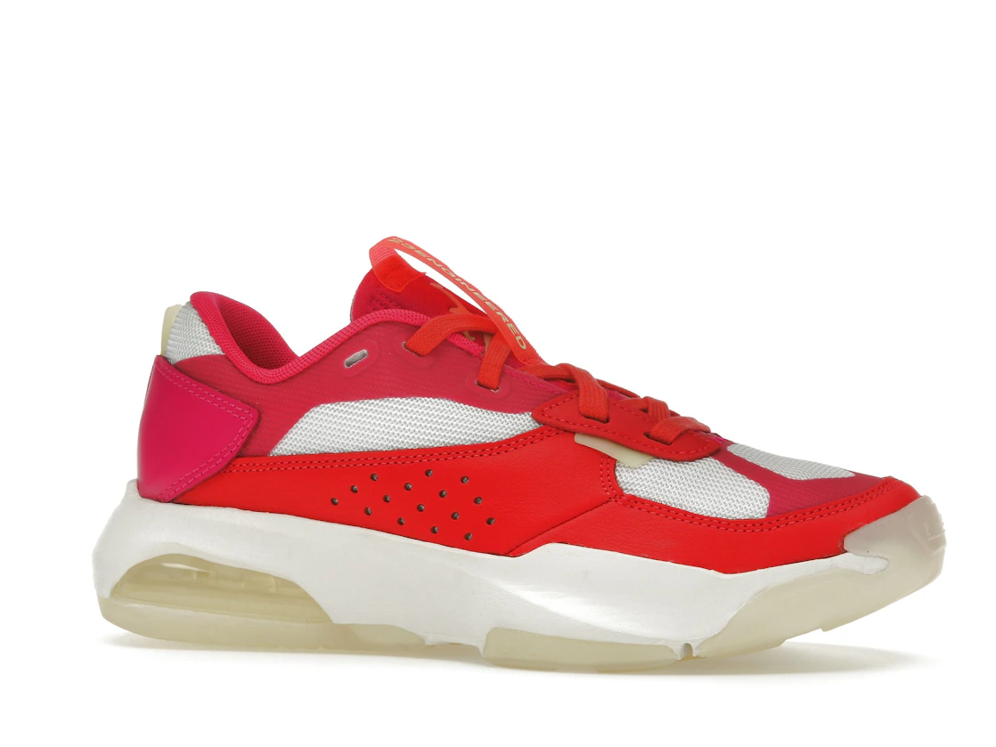 Vue 3 de Jordan Air 200E Siren Red Pink Prime 