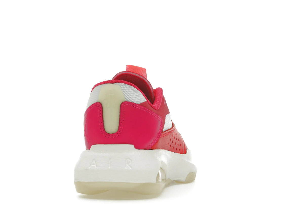 Vue 29 de Jordan Air 200E Siren Red Pink Prime 