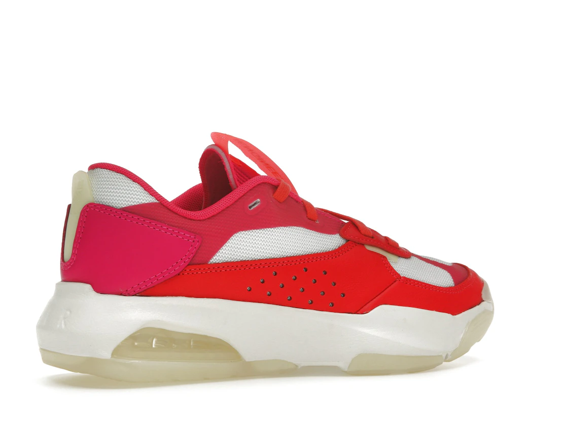 Vue 34 de Jordan Air 200E Siren Red Pink Prime 