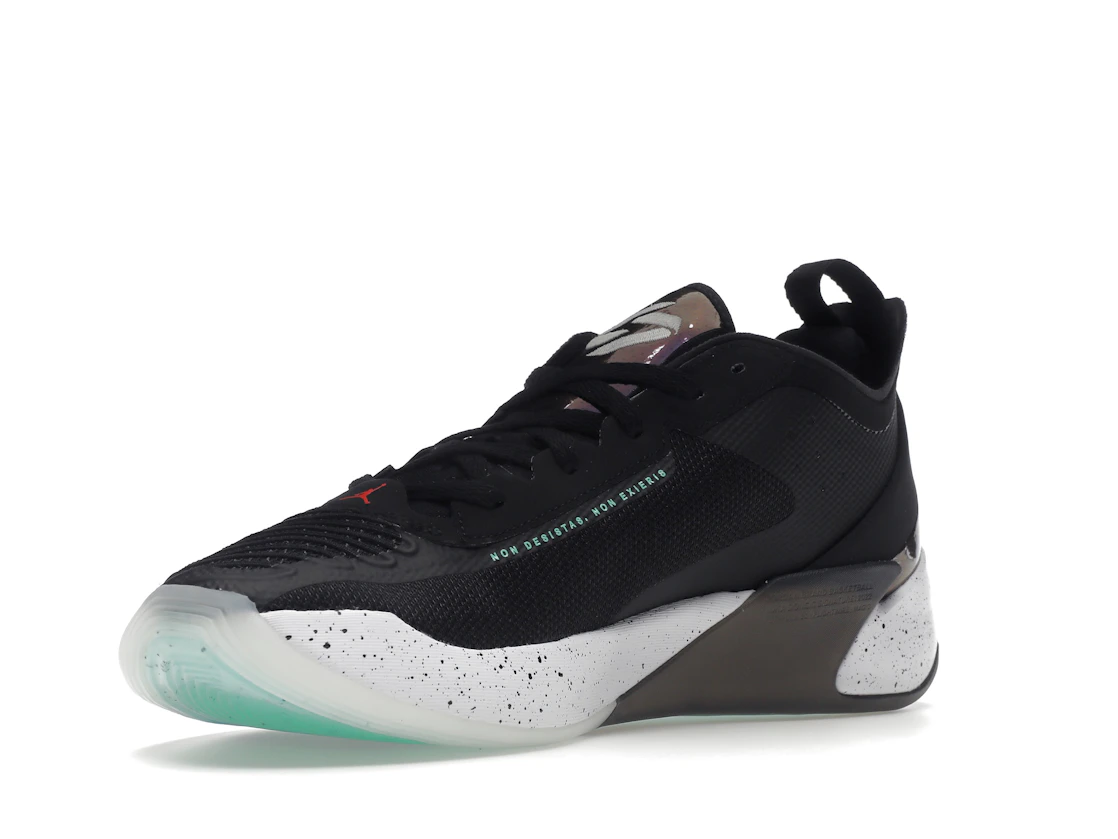 Vue 15 de Jordan Luka 1 Black Signal Blue