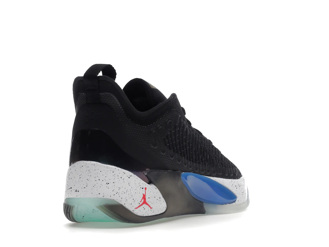 Vue 31 de Jordan Luka 1 Black Signal Blue