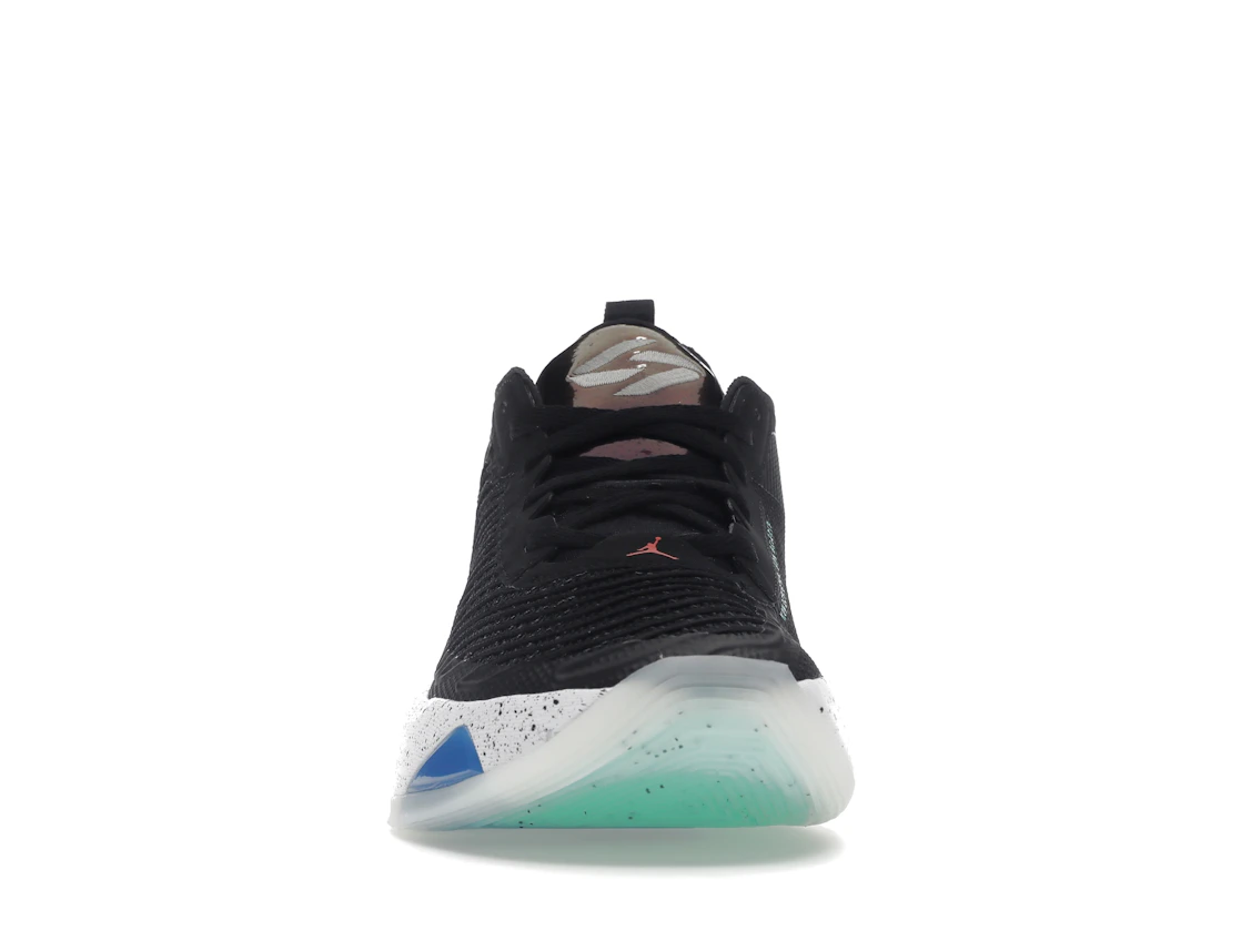 Vue 10 de Jordan Luka 1 Black Signal Blue