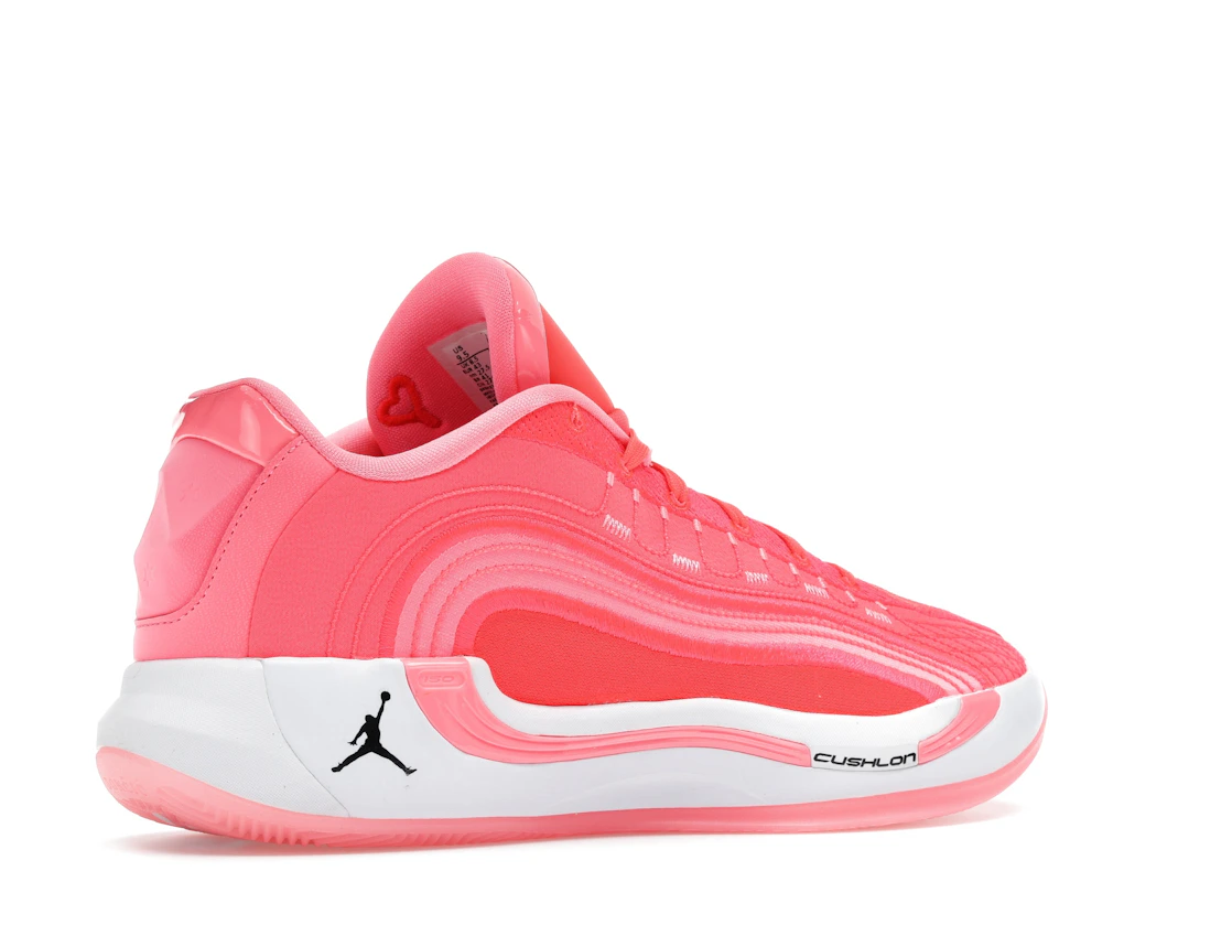Vue 34 de Jordan Luka 4 Hčerka