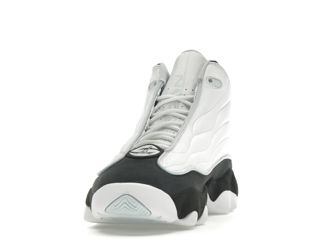 Vue 12 de Jordan Pro Strong White Blue Tint