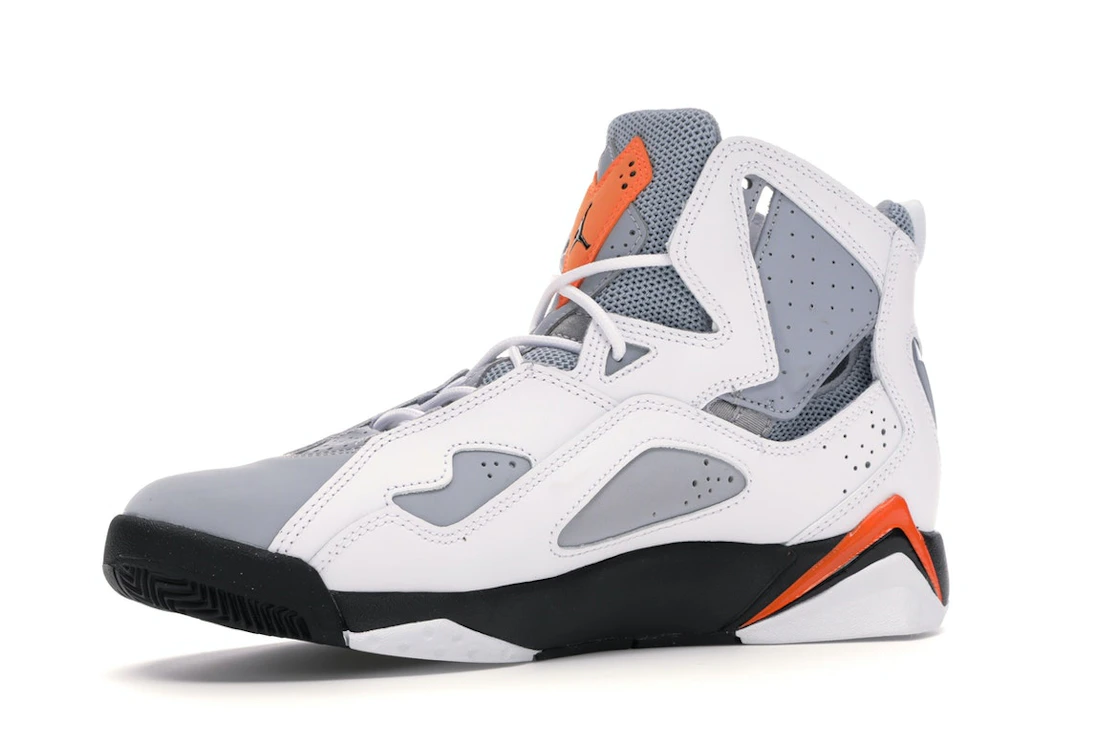 Vue 16 de Jordan True Flight White Orange Grey