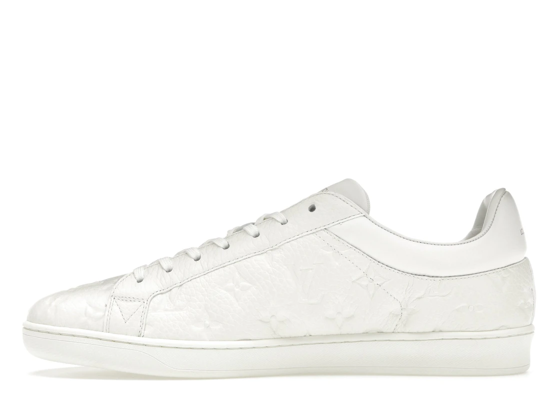 Vue 19 de Louis Vuitton Luxembourg Sneaker White Monogram