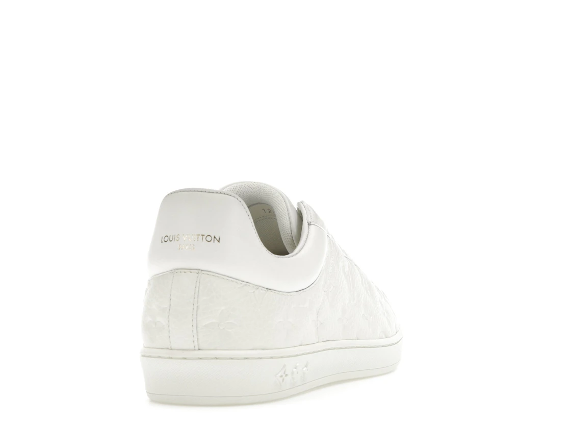 Vue 30 de Louis Vuitton Luxembourg Sneaker White Monogram