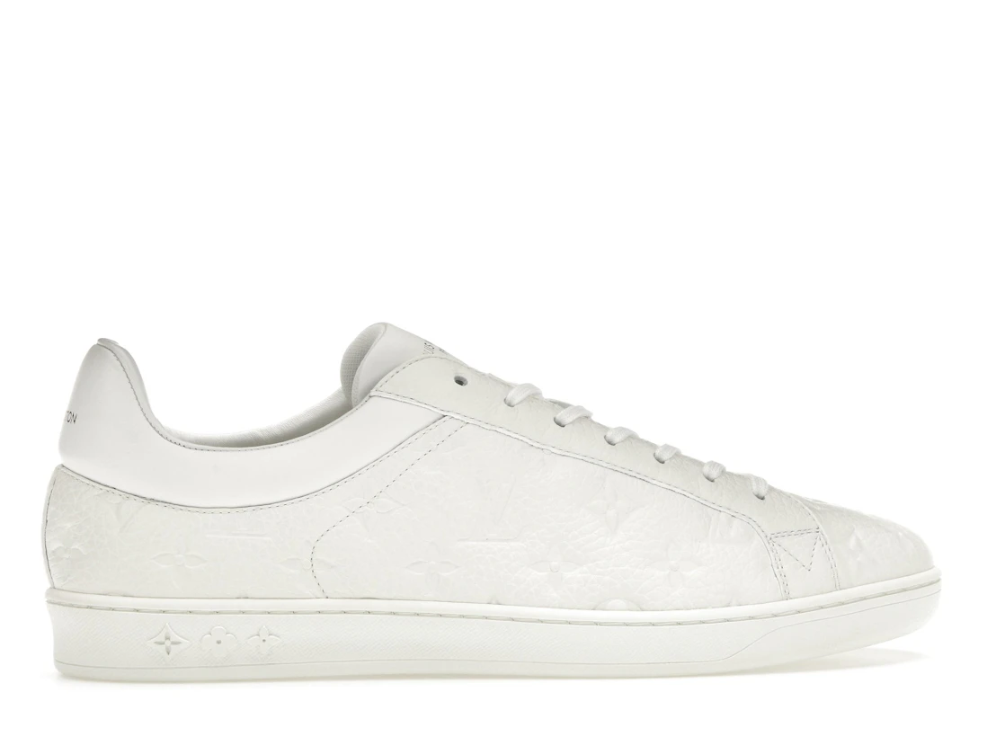 Vue 36 de Louis Vuitton Luxembourg Sneaker White Monogram