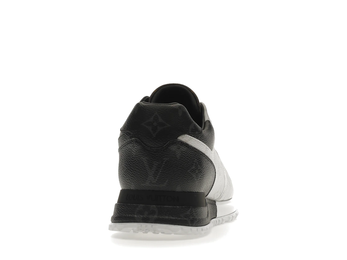 Vue 29 de Louis Vuitton Run Away Triple Monogram