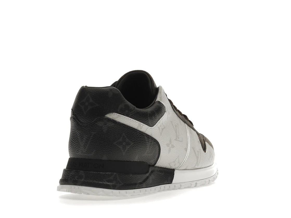 Vue 31 de Louis Vuitton Run Away Triple Monogram
